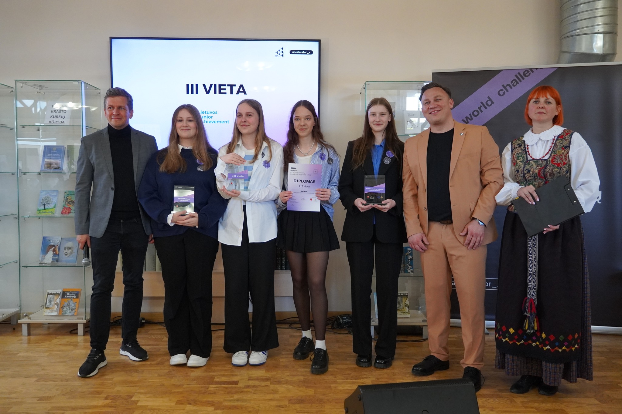 Dzūkijos eXpo trečiosios vietos laimėtojai – „DEGIS“