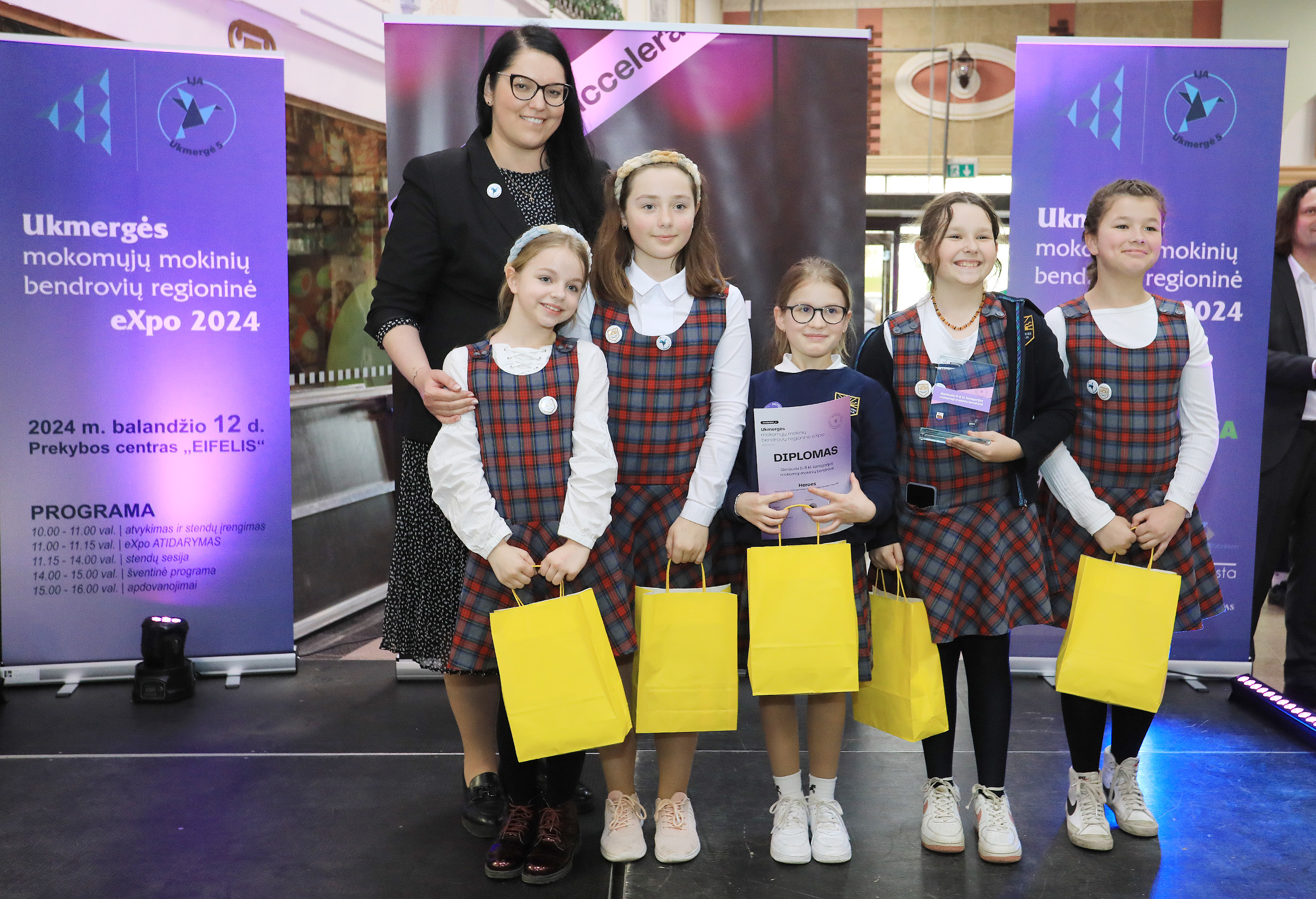 Ukmergės regioninės mokomųjų bendrovių eXpo geriausia 5-8 klasių komanda „Heroes“